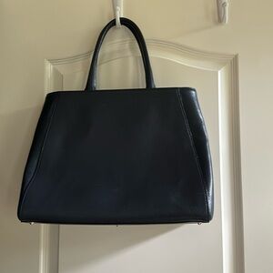 Mirta Italian peppled leather ALICE Handbag by ABATI in Navy